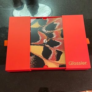Glossier limited edition solar paint kit